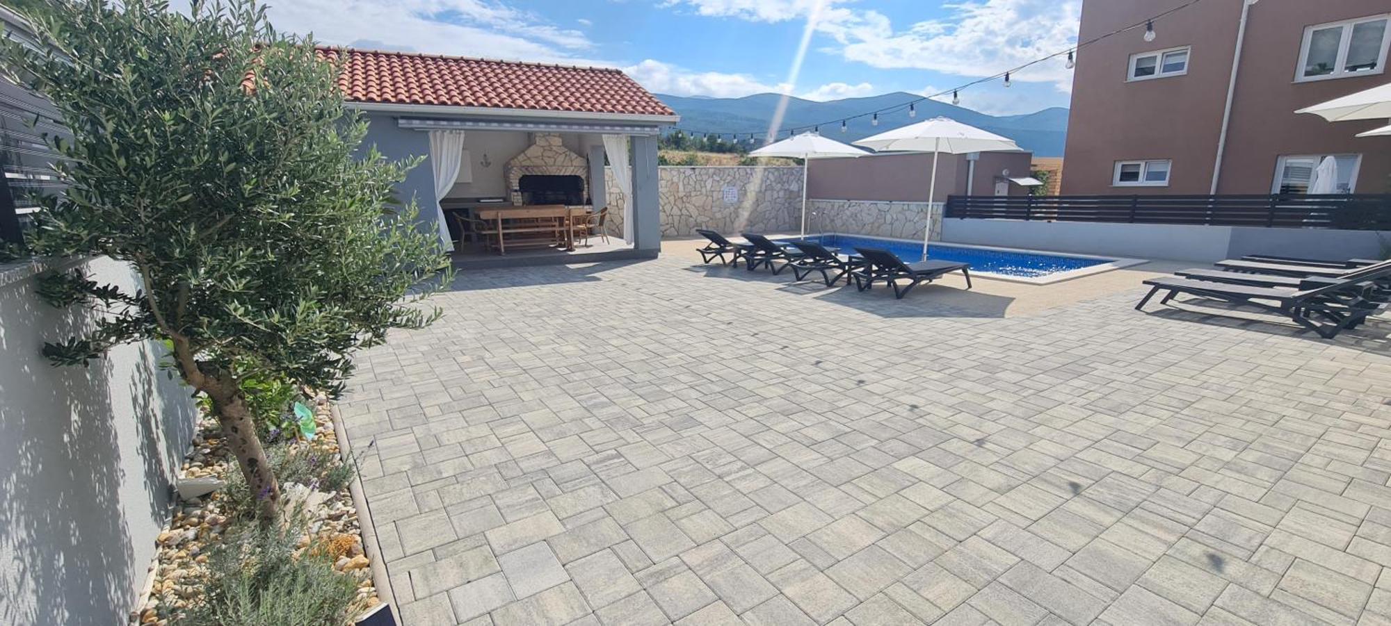 House Vallis Aurea