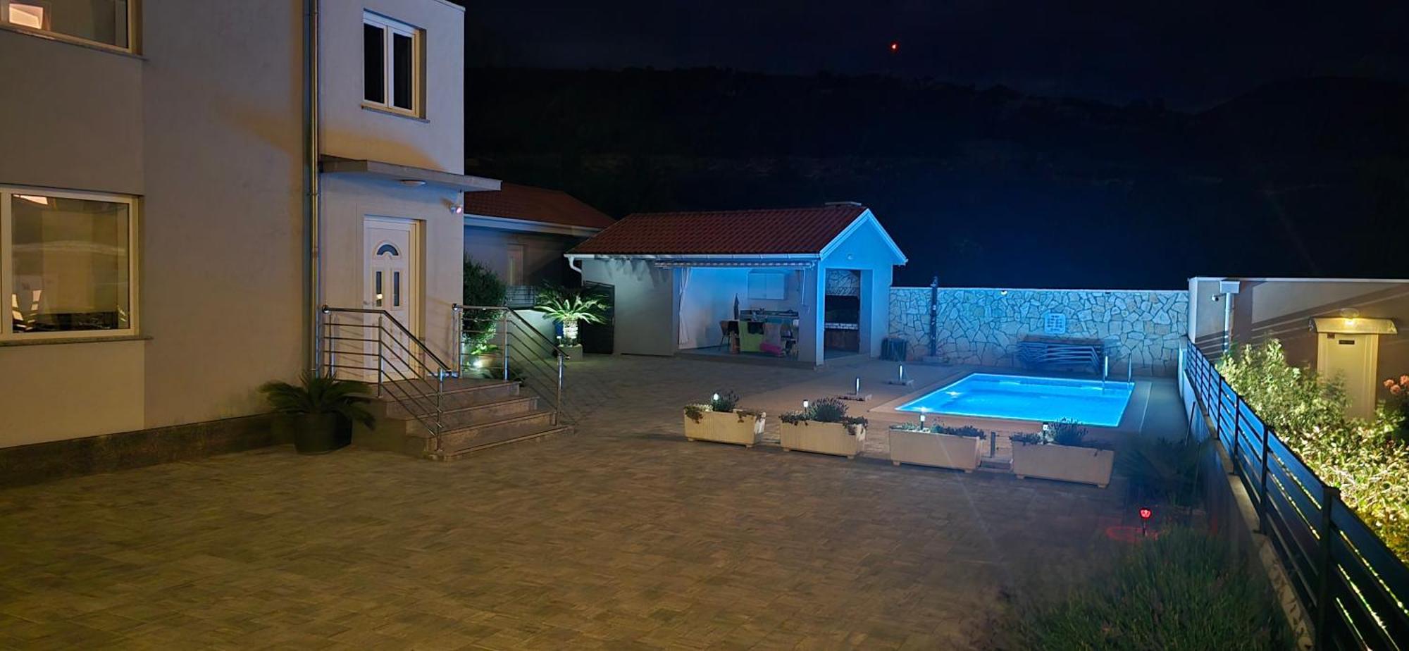 House Vallis Aurea *